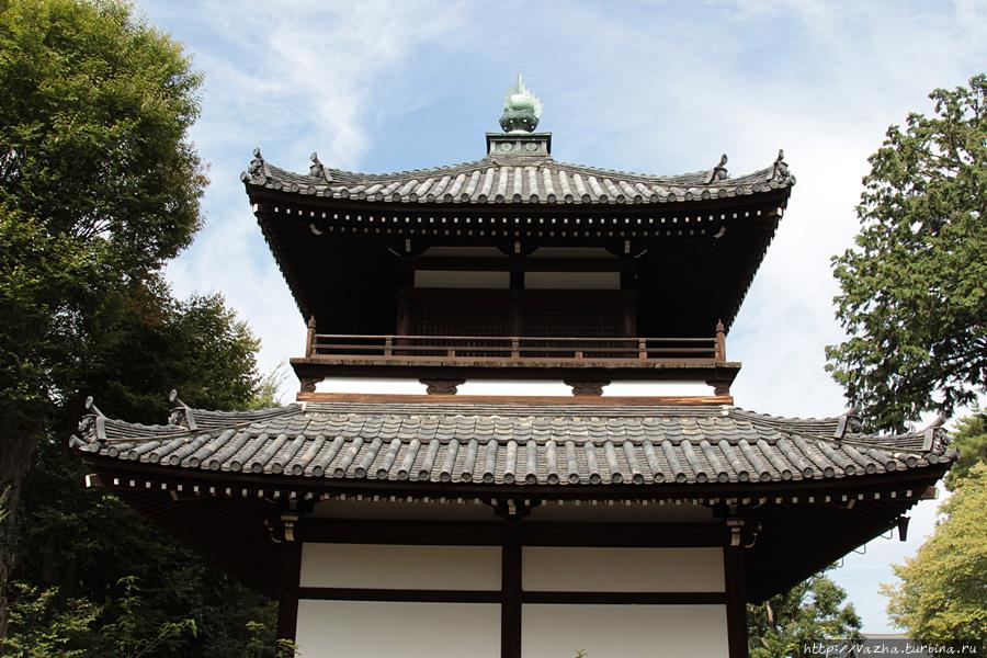 Начало храмового комплекса Киото, Япония