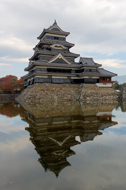 Мацумото: Настоящий самурайский замок Мацумото, Япония