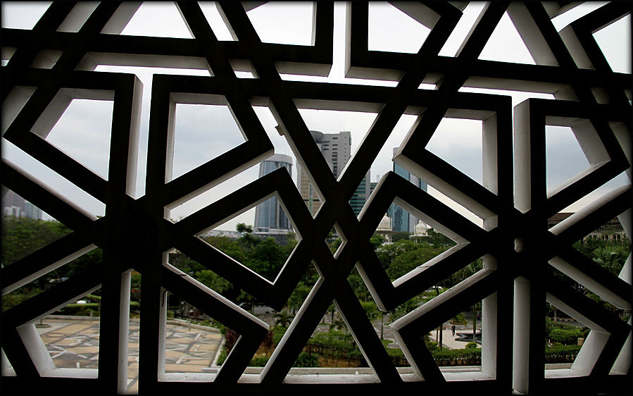 Национальная мечеть Малайзии Куала-Лумпур, Малайзия