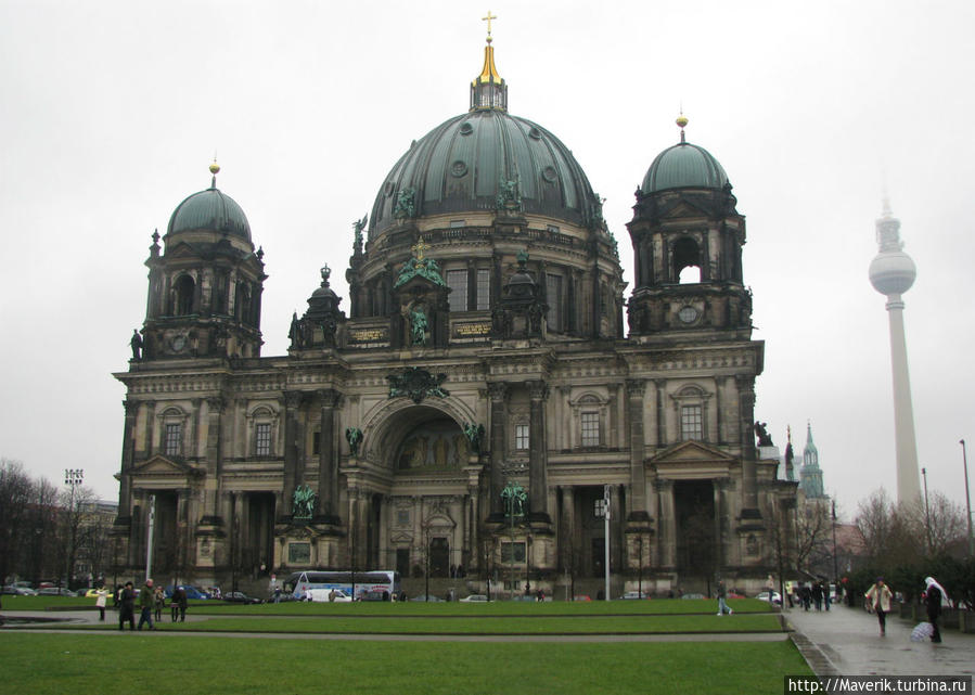Берлинский кафедральный собор. Самая большая протестанская церковь Германии. Берлин, Германия