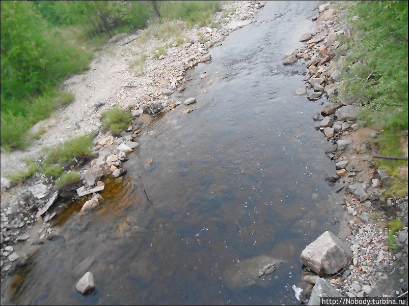 Река. Опять же — на окраине... Река. Опять же — на окраине...