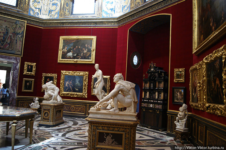 Галерея Уффици и коридор Вазари Флоренция, Италия