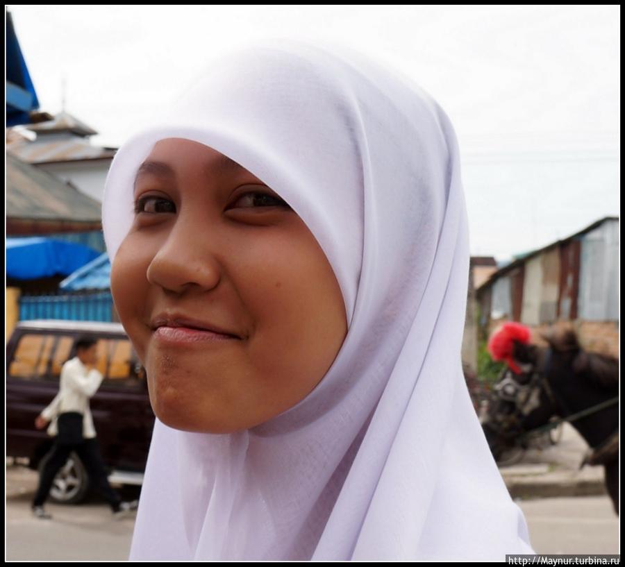 Индонезия.   Последние  снимки... Медан, Индонезия