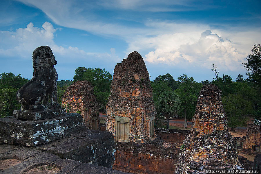 Храм Такео, верхняя площадка Ангкор (столица государства кхмеров), Камбоджа