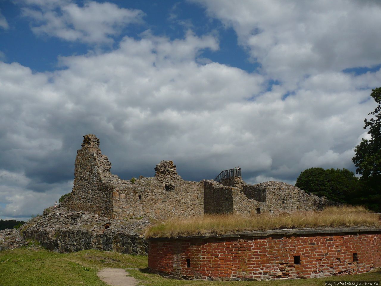 Руины епископского замка / Kuusisto Bishop's Castle Ruins