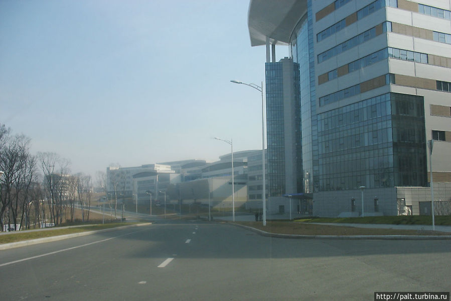 А это уже на территории кампуса ДВФУ Русский остров, Россия А это уже на территории кампуса ДВФУ Русский остров, Россия