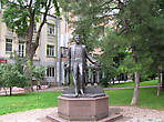 Скульптура А.П.Чехова.