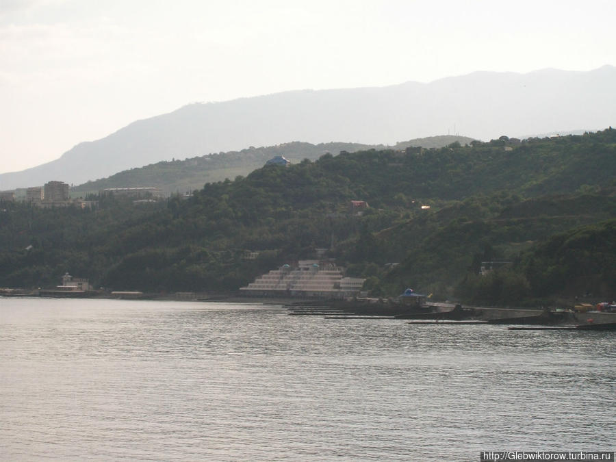 Прогулка по поселку Утес после дождя Утес, Россия Прогулка по поселку Утес после дождя Утес, Россия