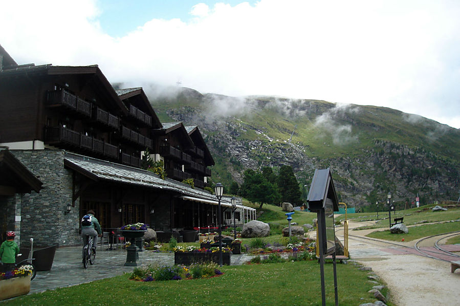 Шале Рифенальп Шале Рифенальп