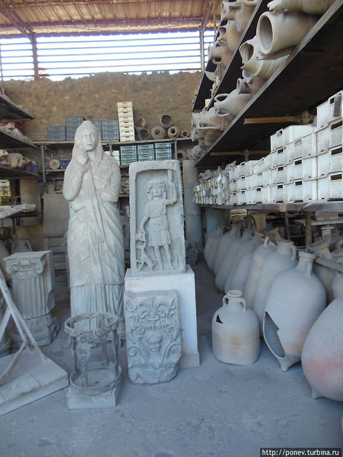 На складах артифактов Помпеи, Италия