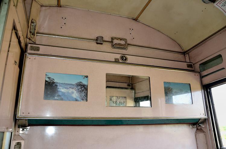 В нашем купе (класса люкс В нашем купе (класса люкс