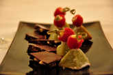 Шоколадные десерты с вариациями на тему традиционных десертов кантона Во (отель Trois couronnes).