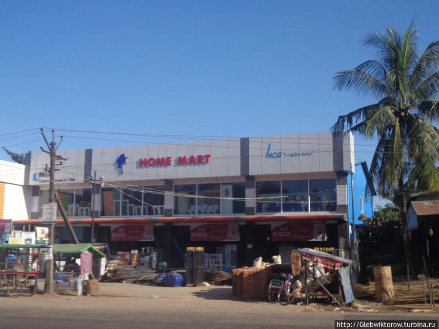 Нетуристический Янгон. Прогулка по Thanthumar Rd. Янгон, Мьянма Нетуристический Янгон. Прогулка по Thanthumar Rd. Янгон, Мьянма