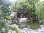Шанхай. Парк Юй Юань – сад Мандарина – 16 в. для семьи богатого чиновника эпохи Мин
