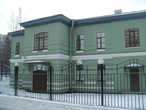 В 1901 арх. Цейдлер построил новое здание для Охтинского училища.