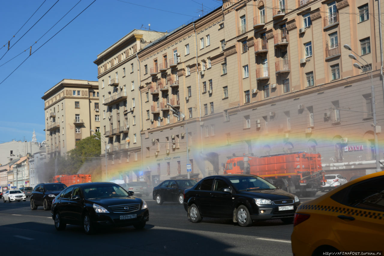 Радуга над Садовым кольцом Радуга над Садовым кольцом