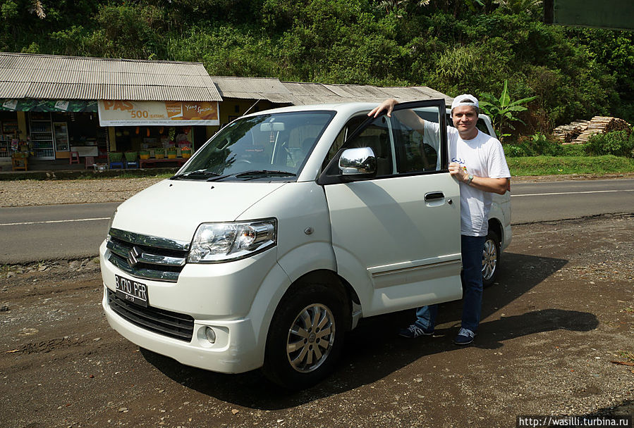Наш минивэн. Наш минивэн.