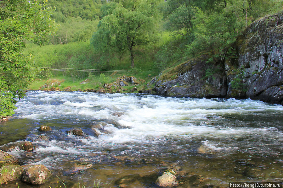 Finnasteinflåten Camping Эйдфьорд, Норвегия Finnasteinflåten Camping Эйдфьорд, Норвегия