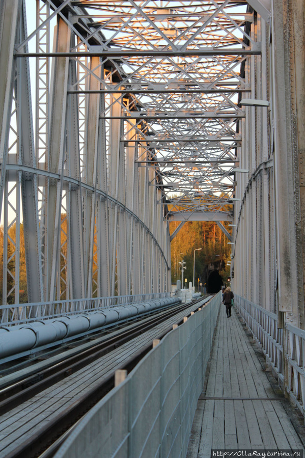 Разводной железнодорожный мост / Bascule railroad bridge
