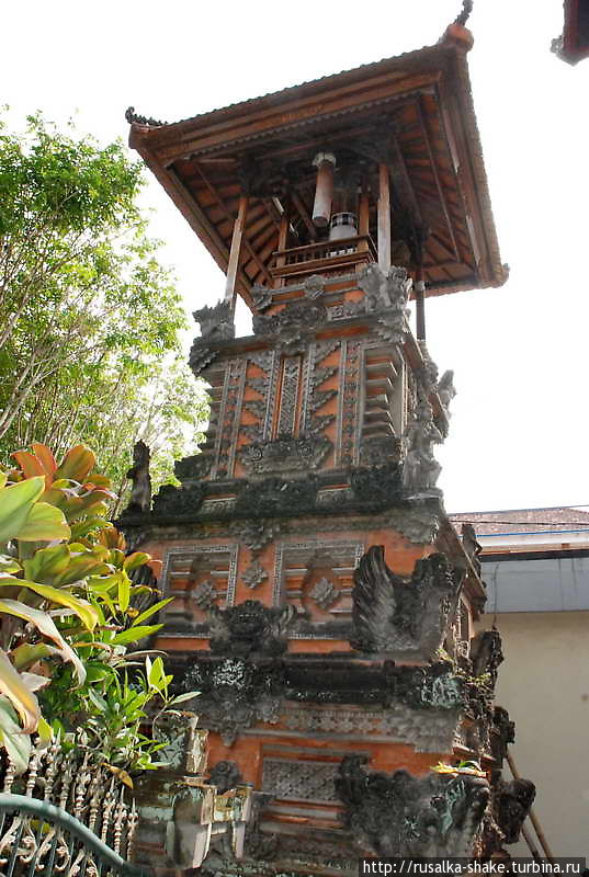 Архитектура храма Бедахулу, Индонезия