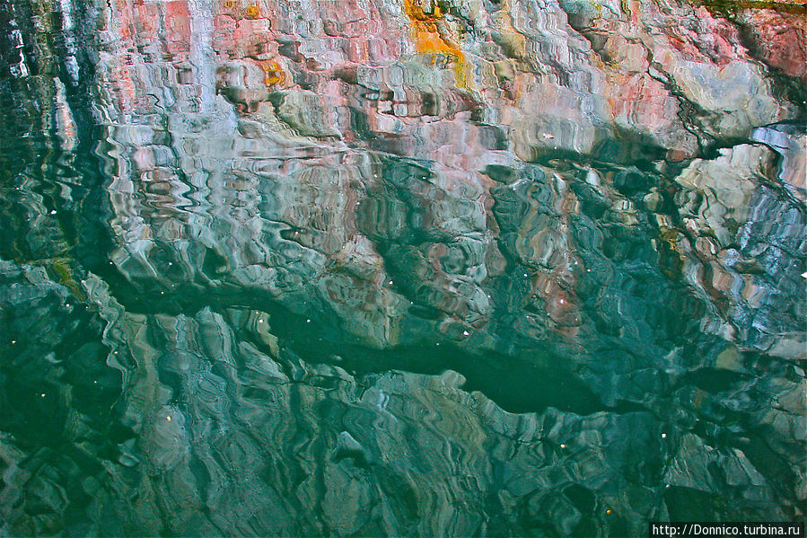 подводный каньон Рускеала, Россия