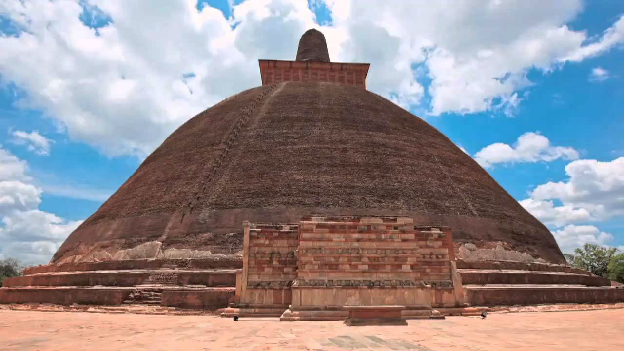 Священный город Анурадхапура / Sacred City of Anuradhapura