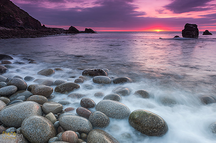 Кровавая земля Кровавая земля