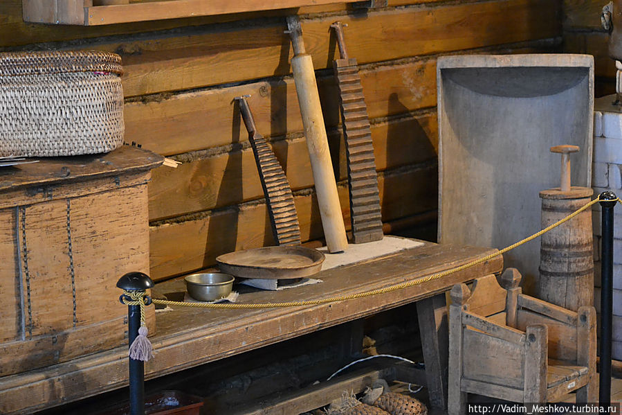 В крестьянской избе В крестьянской избе