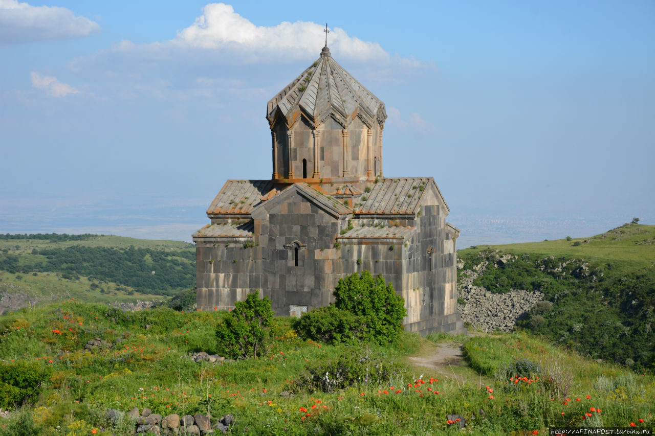 Крепость Амберд с французским шармом Амберд, Армения
