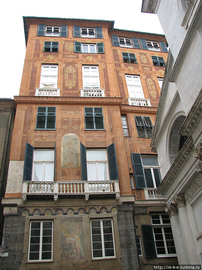 Дома на площади delle Vigne Дома на площади delle Vigne