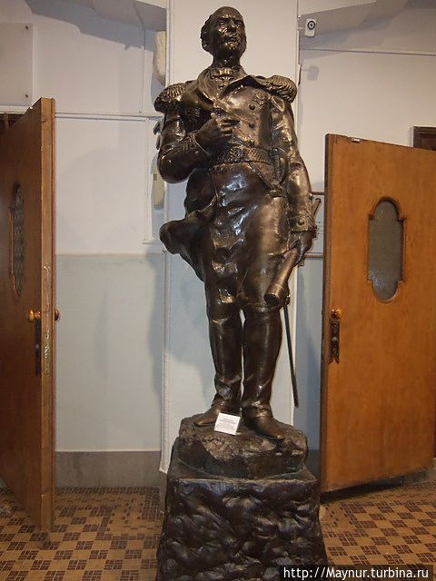 Невельской Г. И. Русский мореплаватель Дальнего Востока.Доказал, что Сахалин — остров. Невельской Г. И. Русский мореплаватель Дальнего Востока.Доказал, что Сахалин — остров.