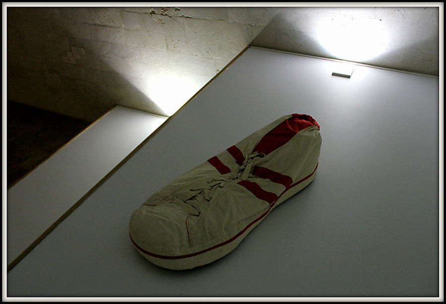 Размер, наверное, 65-ый, не меньше Размер, наверное, 65-ый, не меньше