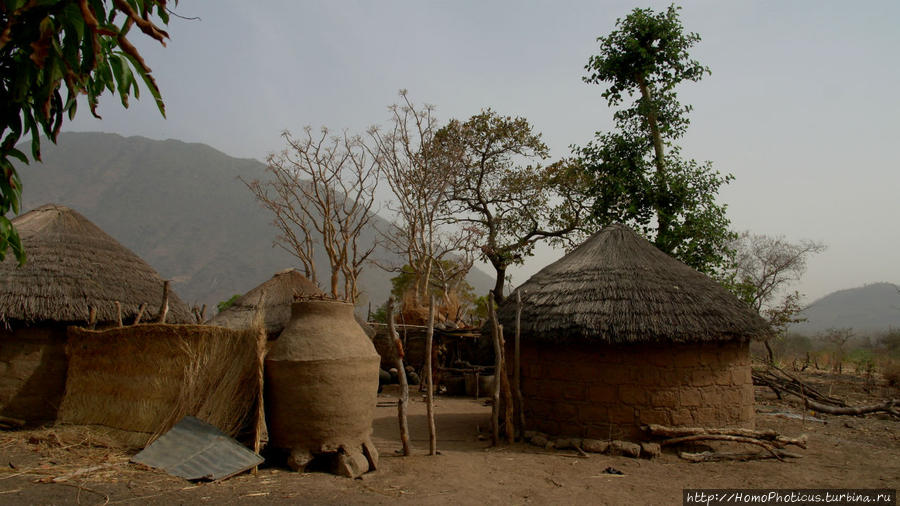 Поселение фульбе Тчамба, Камерун
