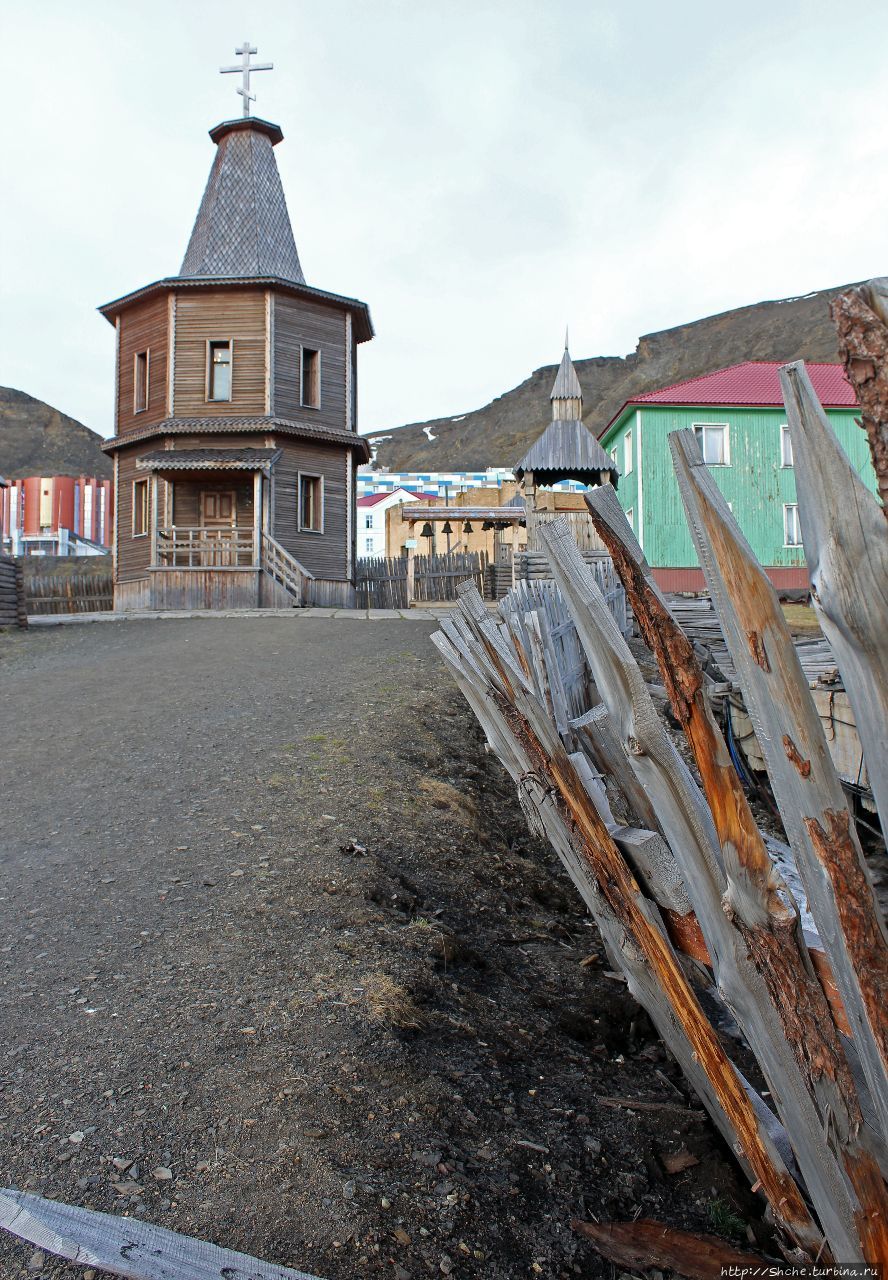 Часовня в память о катастрофе 1996г. Баренцбург, Свальбард