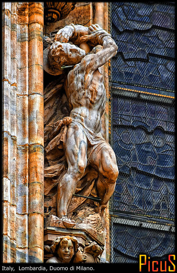 Скульптуры воображаемого Миланского Собора Милан, Италия
