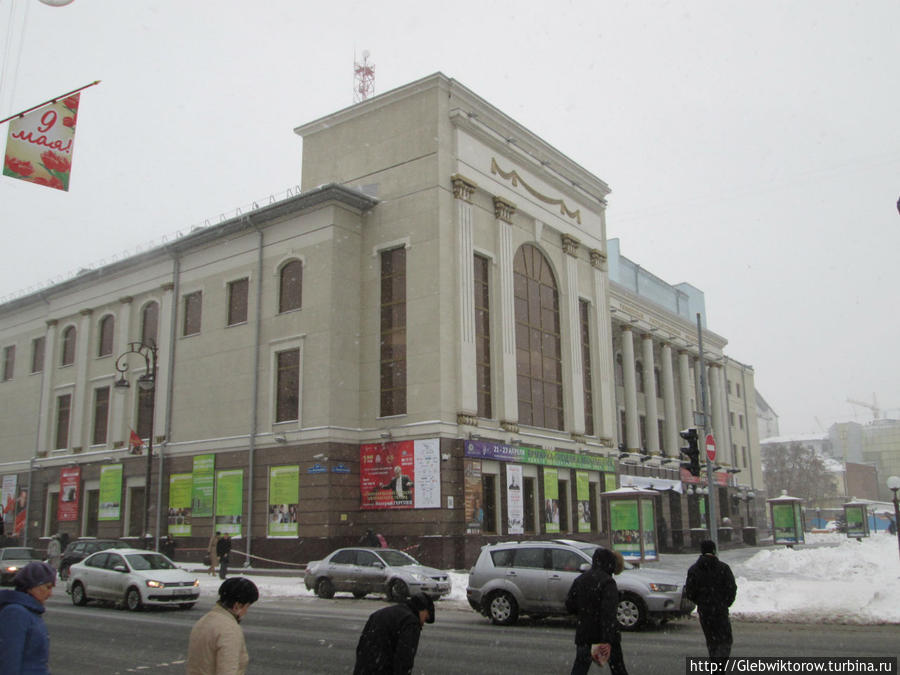 Прогулка по Тюмени в апрельский снегопад Тюмень, Россия