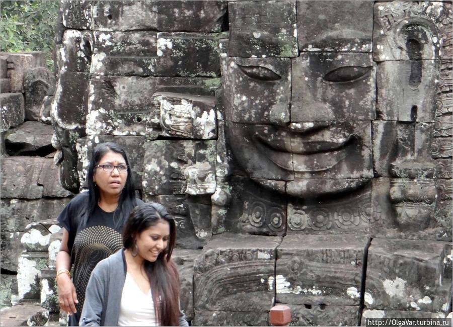 Улыбки Байона — счастливы все, и камни, и люди... Провинция Сиемреап, Камбоджа