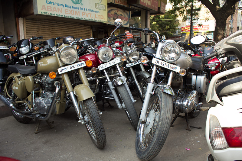 Первые дни в Дели: покупка мотоцикла на Карол-Бах Дели, Индия
