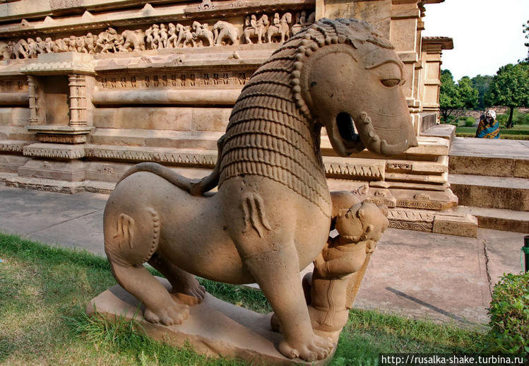 Западная группа храмов Каджурахо / Western group of temples Khajuraho