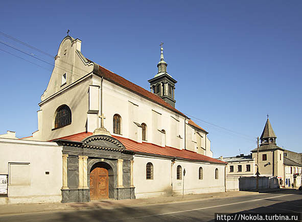 Пётркув Трыбунальски — столица правосудия Пётркув-Трыбунальски, Польша Пётркув Трыбунальски — столица правосудия Пётркув-Трыбунальски, Польша