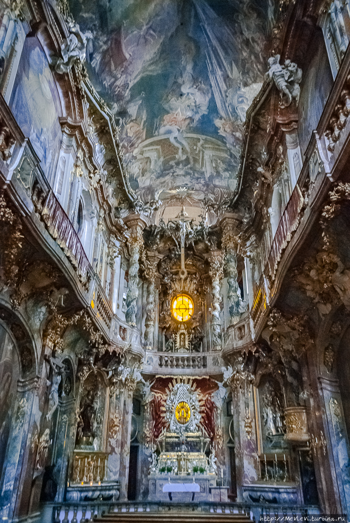 Азамкирхе. Церковь в Мюнхене, Германия Мюнхен, Германия