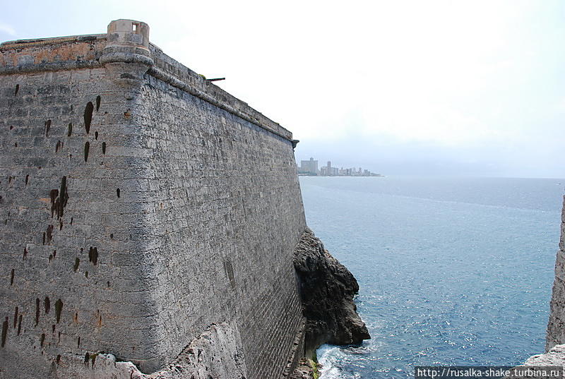 Эль-Морро, крепость и маяк Гавана, Куба Эль-Морро, крепость и маяк Гавана, Куба