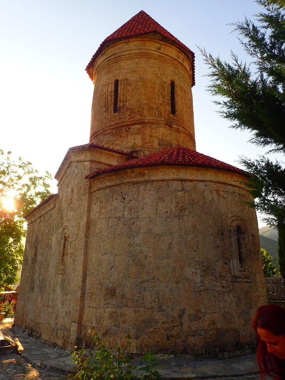 Сладкая сказка востока. Шекинский дворец, албанская церковь Шеки, Азербайджан