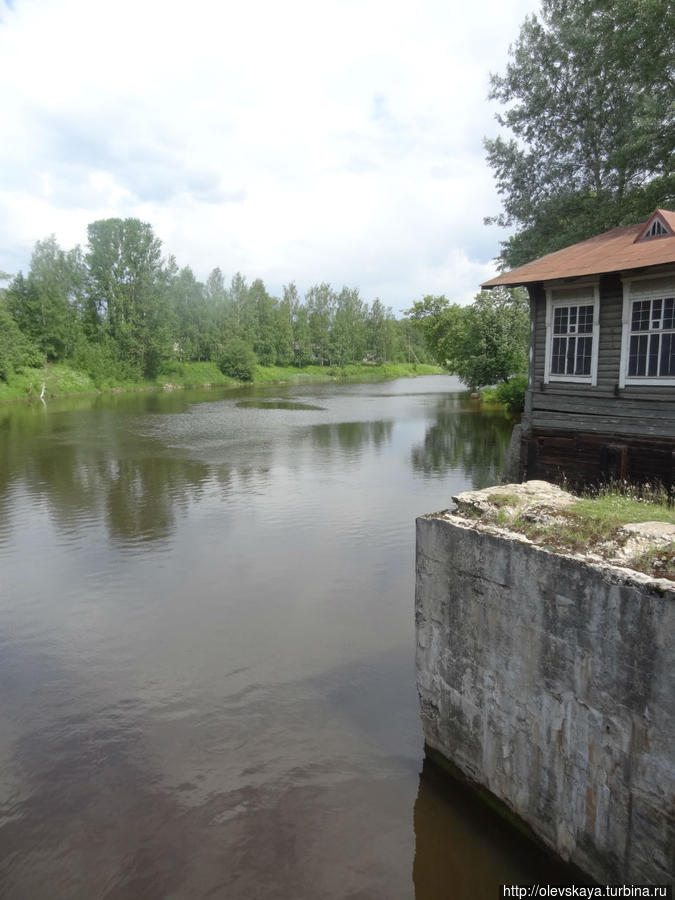 Вытегра — озерная вода Вытегра, Россия Вытегра — озерная вода Вытегра, Россия