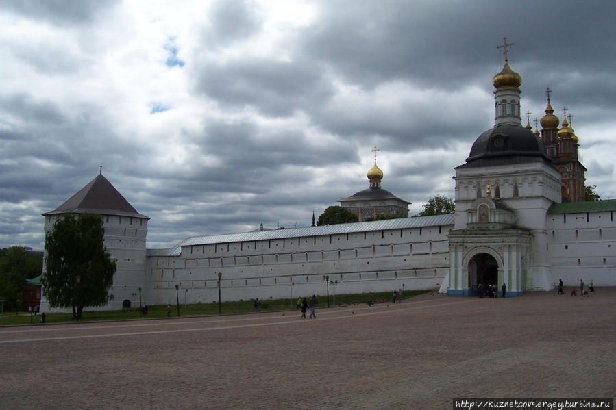 Крепостные стены Сергиев Посад, Россия