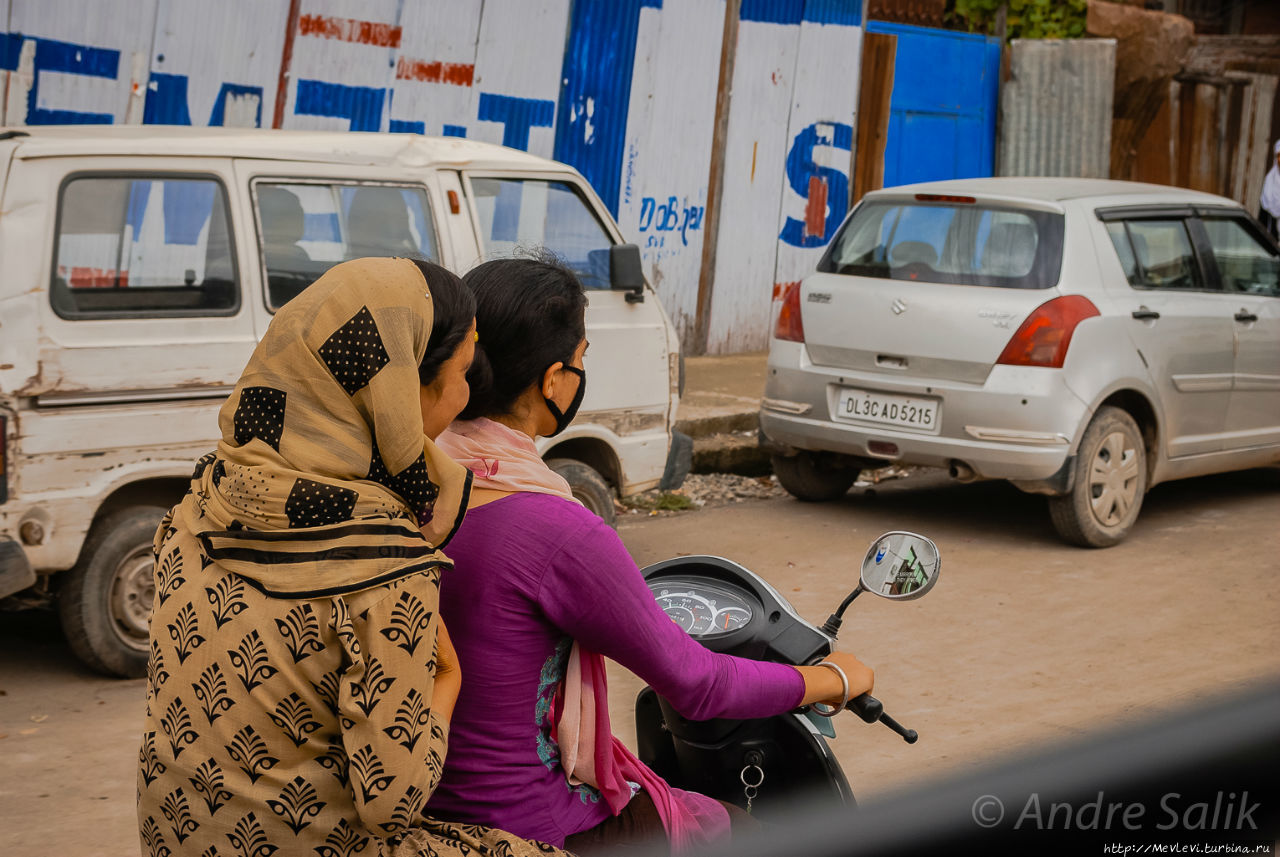 Хари Парбат Форт Шринагар, Индия Хари Парбат Форт Шринагар, Индия