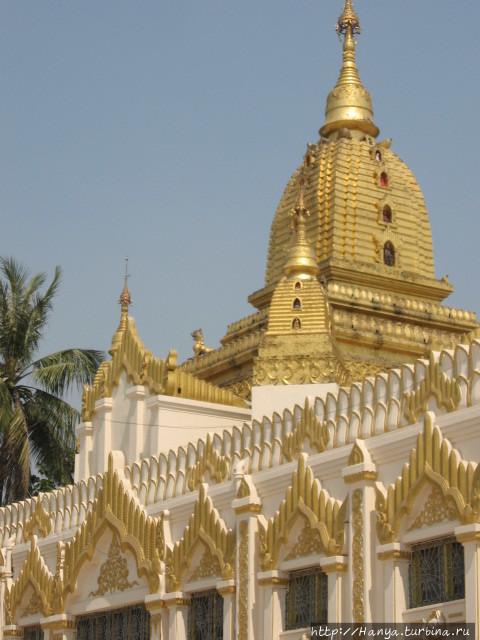 Зеркальная пагода Ботахта