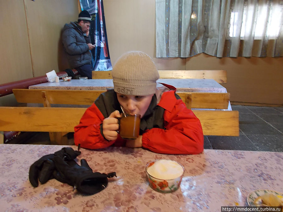Эх, приятно пить облепиховый чай на высоте почти 4 км. Кабардино-Балкария, Россия