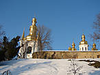 И все это на фоне яркого солнышка и златоглавых куполов Киево-Печерской Лавры