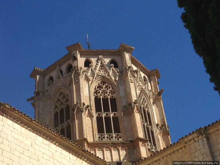Монастырь Санта Мария де Поблет Поблет, Испания